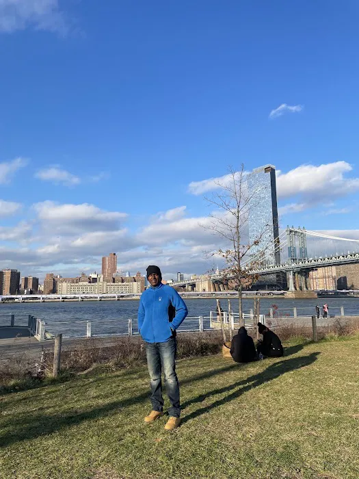 1 Water St Picture 3