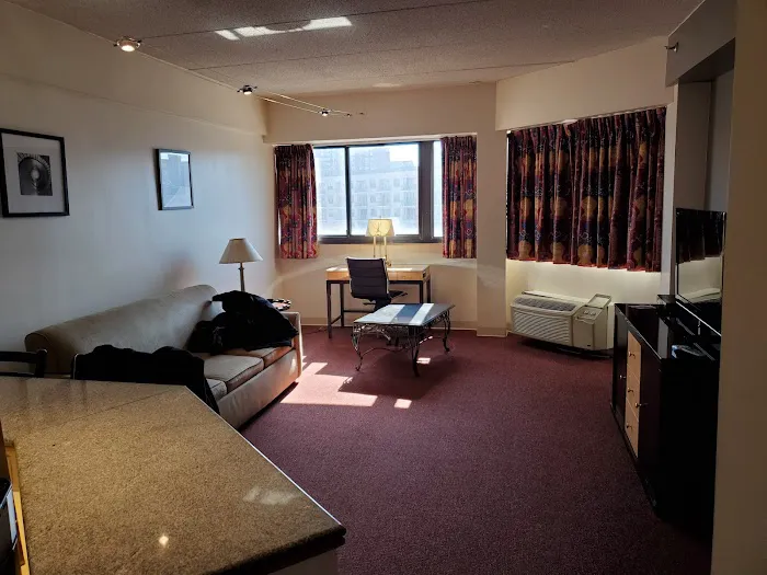Stamford Suites Hotel Picture 5