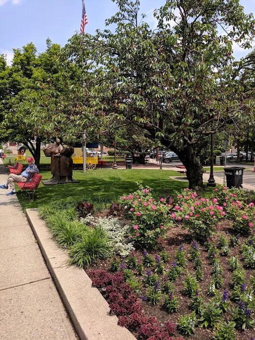 Latham Park Picture 6