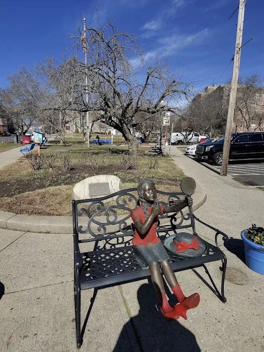Latham Park Picture 7
