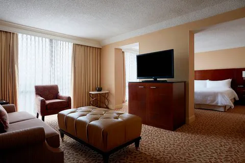 Stamford Marriott Hotel & Spa Picture 2
