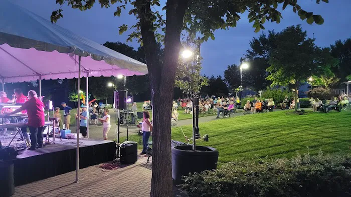 Carlstadt Village Green Picture 5