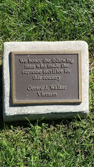 Carlstadt Village Green Picture 9