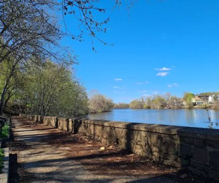 North Pulaski Park