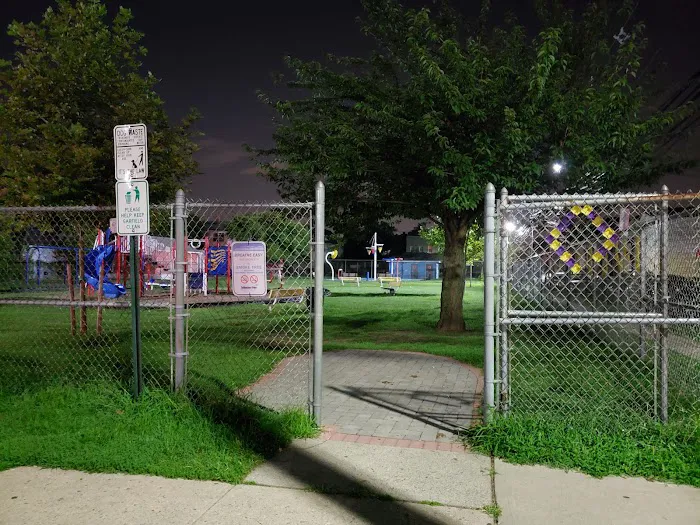 Jewell Street Park Picture 10