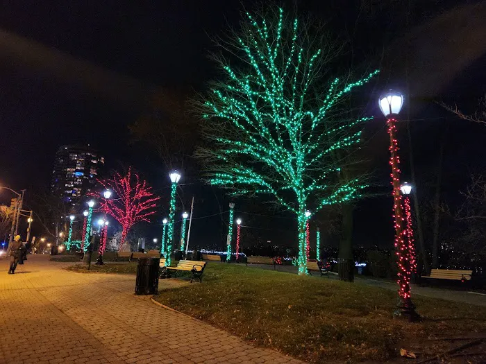 River View Park Picture 3