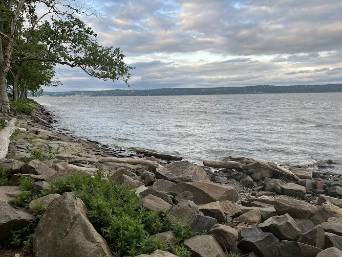 Nyack Beach State Park Picture 3
