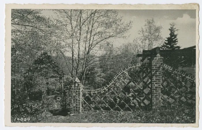Dutch Gardens Picture 2