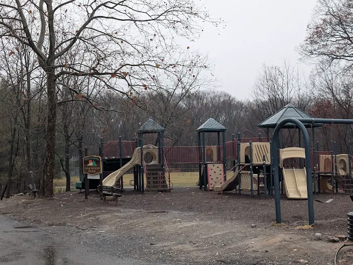Oakwood Park Picture 1