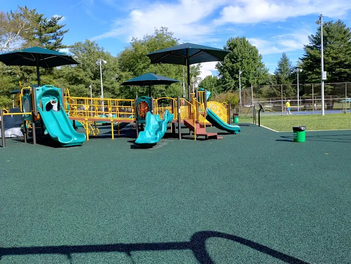 Manny Weldler Park Picture 7