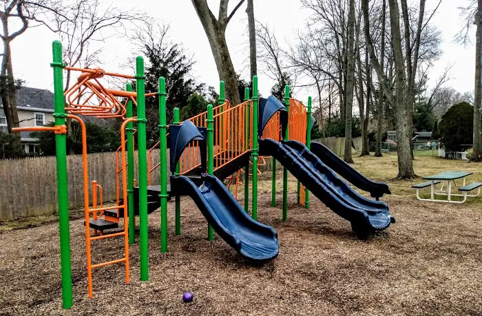Emmet Park Picture 2