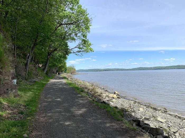 Hudson River Greenway Trail Picture 10