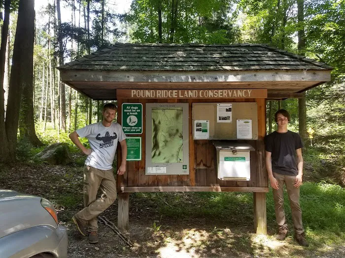 Carolin's Grove Preserve Picture 1
