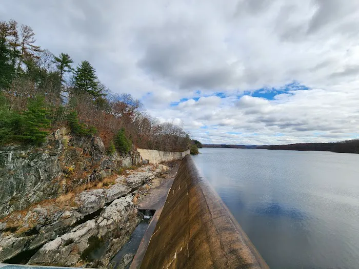 Cross River Reservoir Dam Picture 4