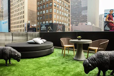 Renaissance New York Times Square Hotel Picture 1