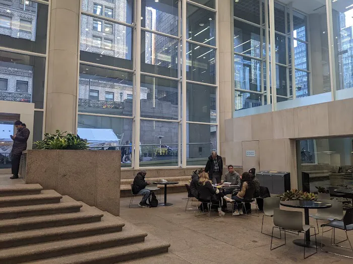 120 Park Public Atrium Picture 2