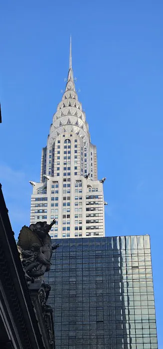Vanderbilt Avenue Plaza Picture 4