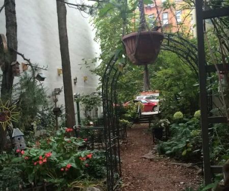 Creative Little Garden