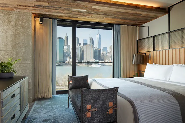 1 Hotel Brooklyn Bridge Picture 5