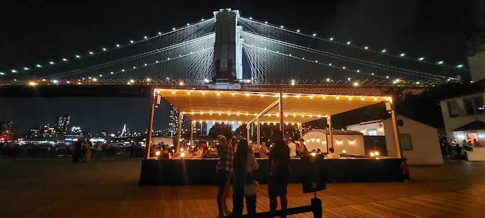 Fulton Ferry Landing Picture 4