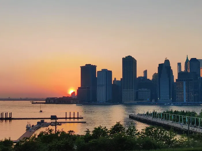 Brooklyn Heights Promenade Picture 1