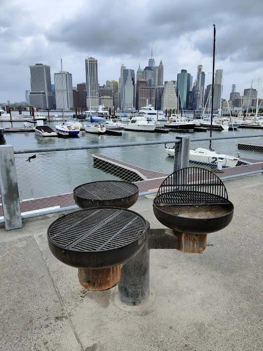 One Brooklyn Bridge Park Picture 1