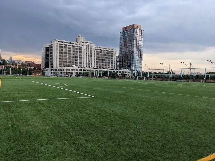 One Brooklyn Bridge Park Picture 7
