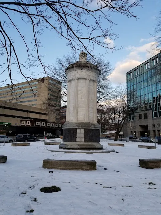 Soldiers’ and Sailors’ Monument Picture 7