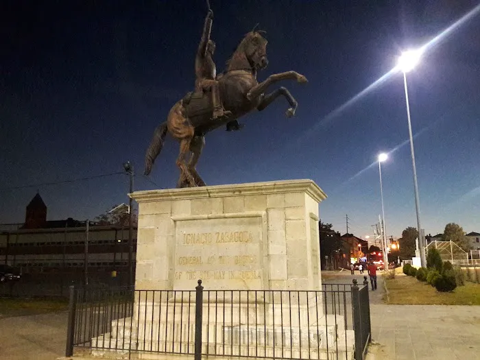 Pulaski Park Picture 1