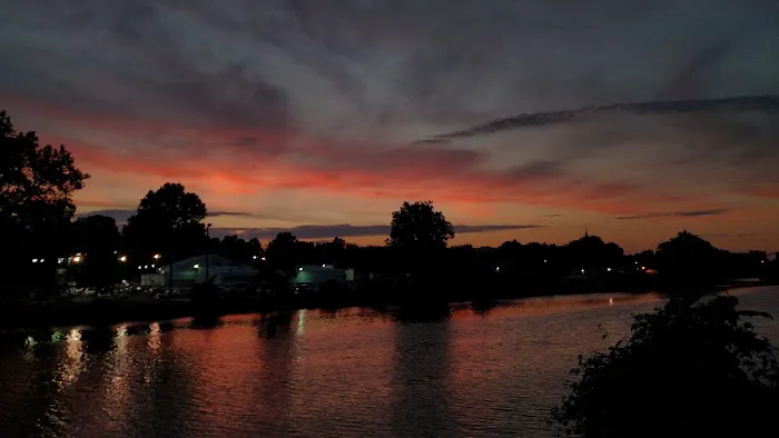 Waterfront Park Picture 9