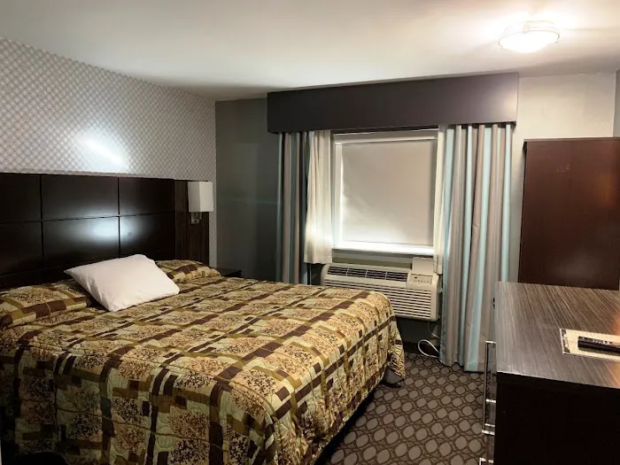 Red Carpet Inn Elmwood Park, NJ Picture 6