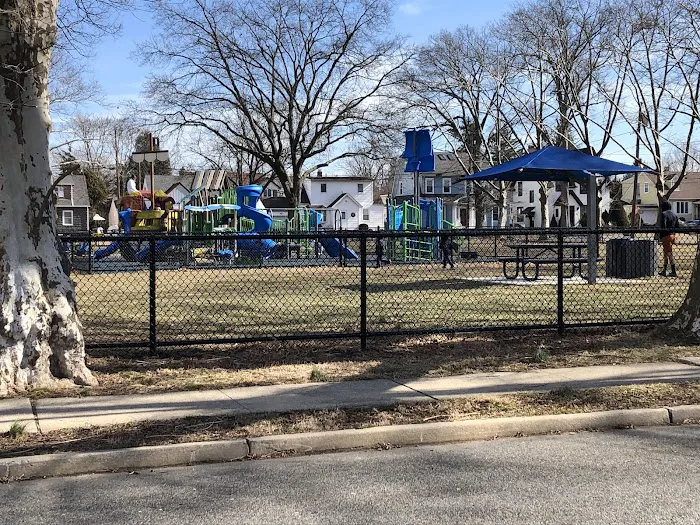 Rosemont Park Picture 7