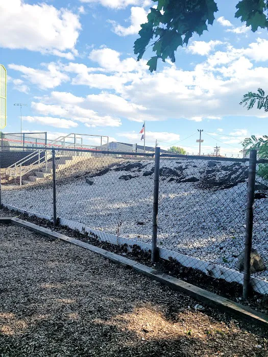 Victor Kilken Field Picture 10