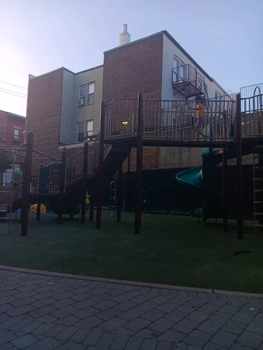 Dewey Park Picture 1