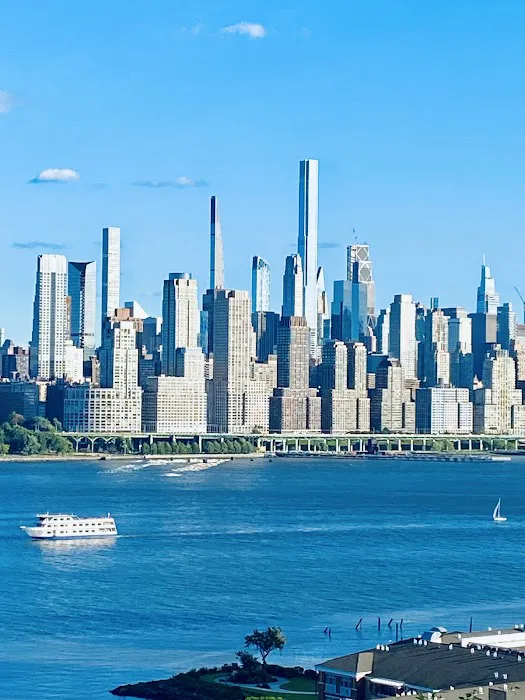 Manhattan View Picture 1