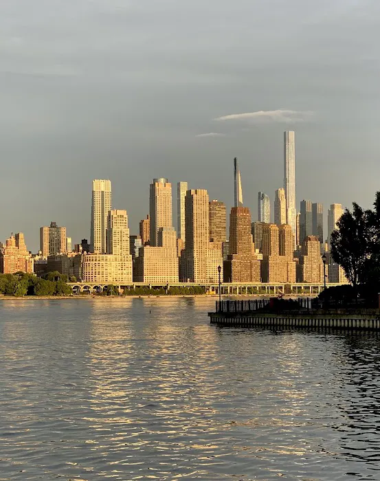 Guttenberg/North Bergen Waterfront Park Picture 7