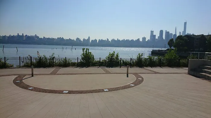 Guttenberg/North Bergen Waterfront Park Picture 2