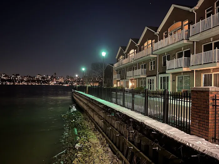 Guttenberg/North Bergen Waterfront Park Picture 3
