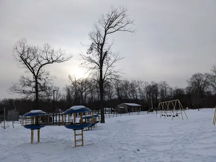 Eugene Levy Memorial Park Picture 2