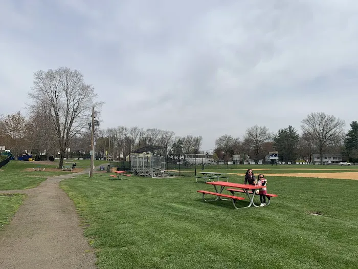 Finch Park Picture 2