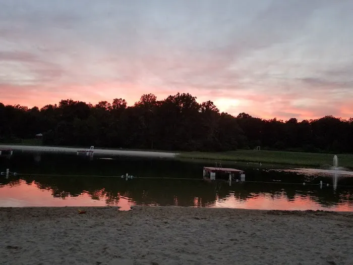 Crestwood Park Picture 3