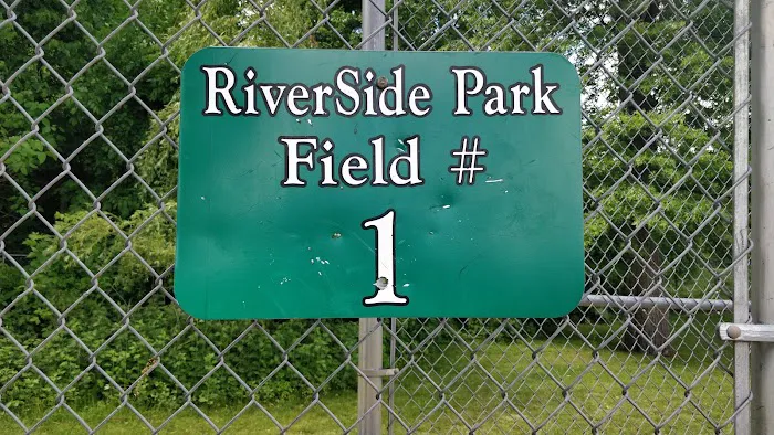 Riverside Park Picture 8