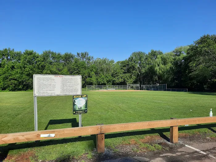 Riverside Park Picture 9