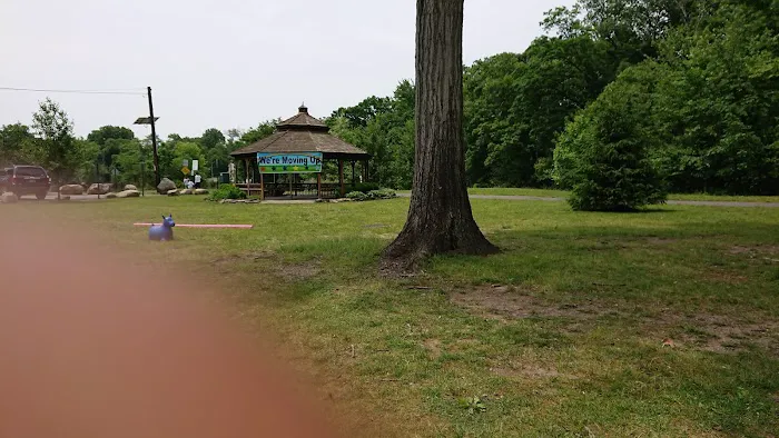 Veterans Park Picture 10