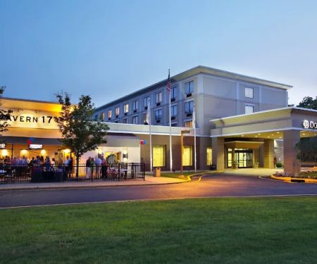 DoubleTree by Hilton Hotel Mahwah