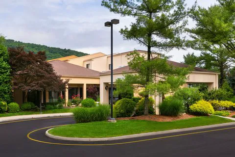 Courtyard Mahwah Picture 6
