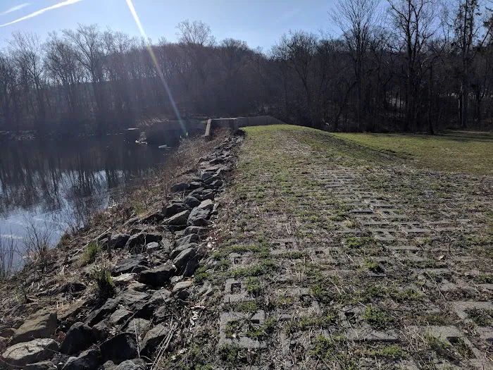 Furnace Dock Lake Park Picture 8