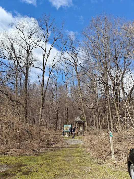 Sylvan Glen Eastern Trail Head Picture 7