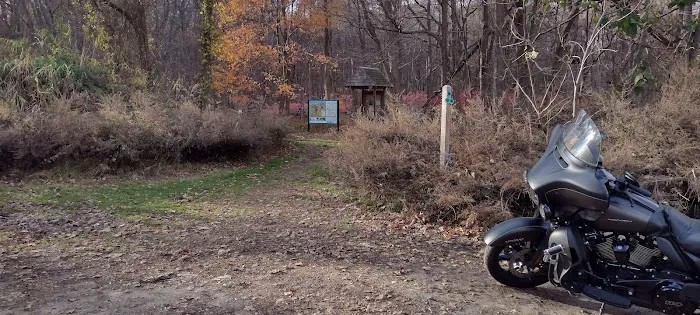Sylvan Glen Eastern Trail Head Picture 6