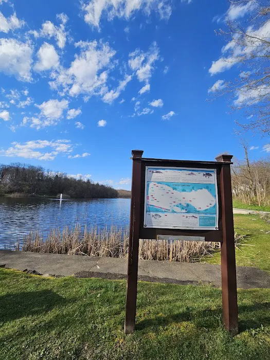 Sparkle Lake Park Picture 4